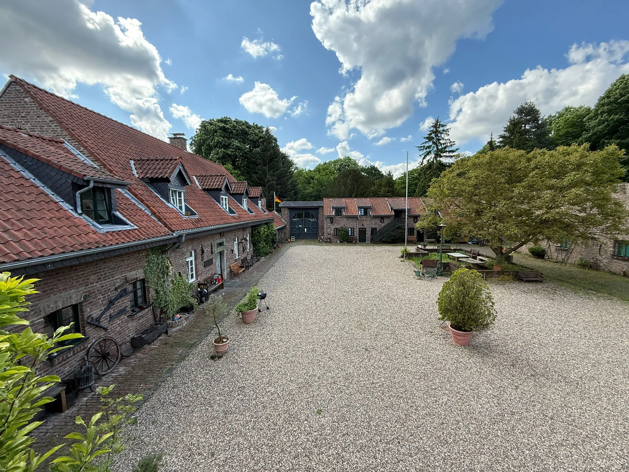 Willkommen bei beaparto im Nüssenberger Hof Innenhof Nüssenberger Hof